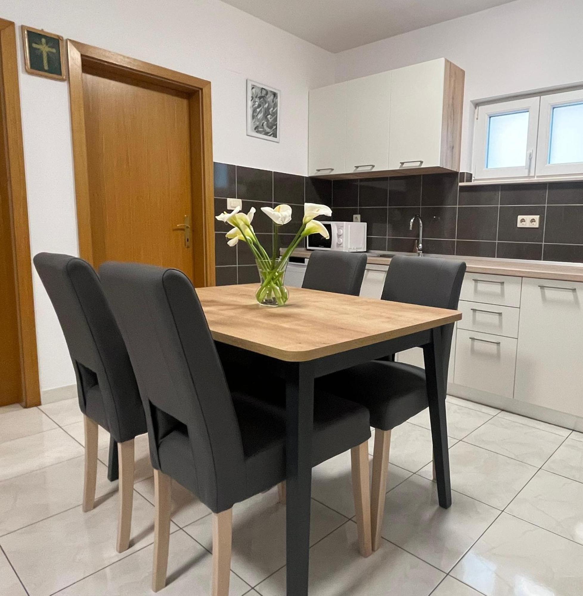 Apartman Krsticevic Metković المظهر الخارجي الصورة